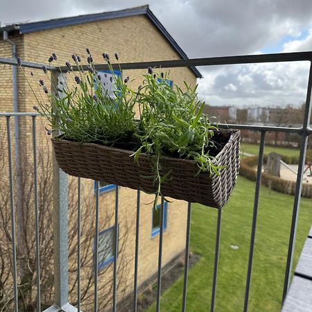Stor Og Lys Lejlighed I Hjertet Af Holstebro Ngoại thất bức ảnh