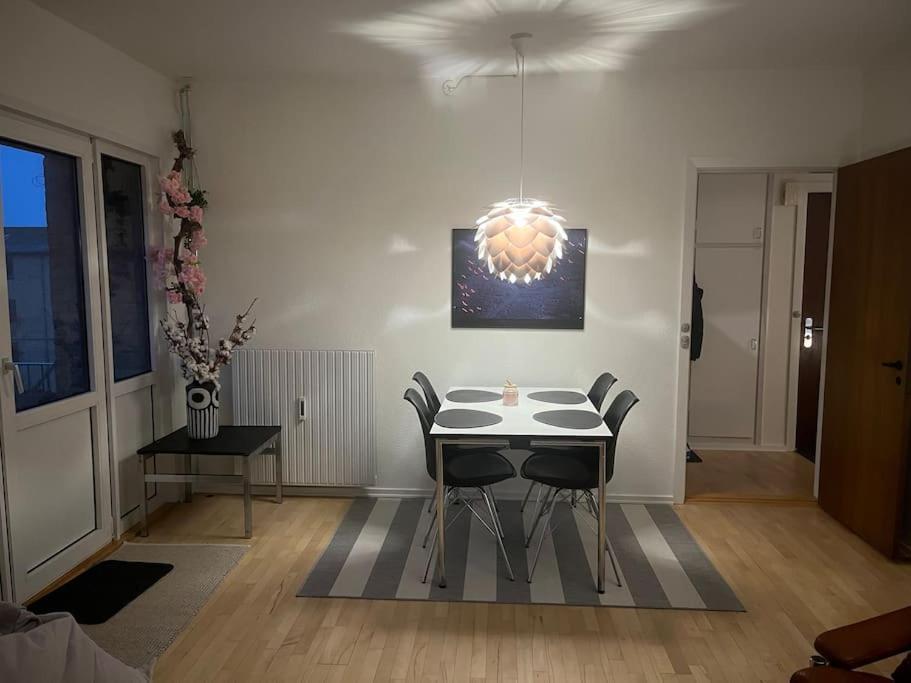 Stor Og Lys Lejlighed I Hjertet Af Holstebro Ngoại thất bức ảnh