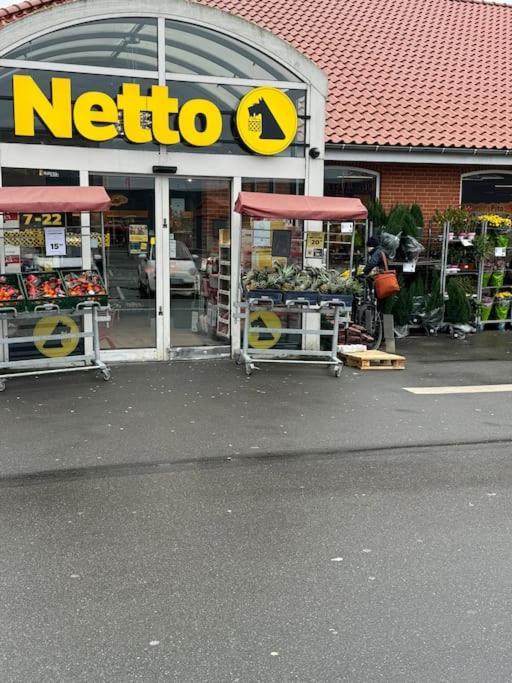 Stor Og Lys Lejlighed I Hjertet Af Holstebro Ngoại thất bức ảnh