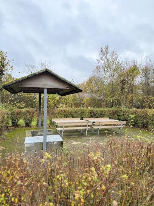 Stor Og Lys Lejlighed I Hjertet Af Holstebro Ngoại thất bức ảnh