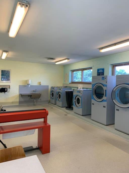 Stor Og Lys Lejlighed I Hjertet Af Holstebro Ngoại thất bức ảnh